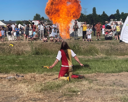 10 juli / vuurspuwen in de Middeleeuwen