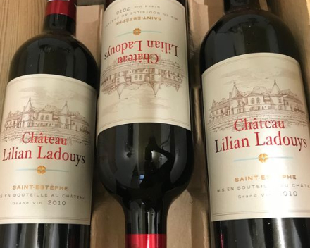Chateau Lilian Ladouys 2016  AOP Saint-Estephe  cru bourgeois exceptionel  € 25.90 btw in
