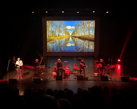 Waterland: poëzie - beeld en muziek van Ashwell - topavond in Sijsele