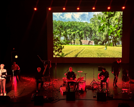Waterland: poëzie - beeld en muziek van Ashwell - topavond in Sijsele