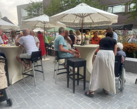 Een mooie fotoreportage en indrukwekkende cijfers!