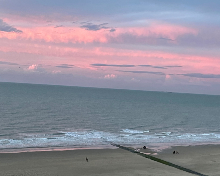 Fantastische kleuren bij zonsondergang: Blankenberge, zaterdagavond