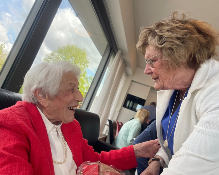 Moeder wordt vandaag 99, we vierden het gisteren.