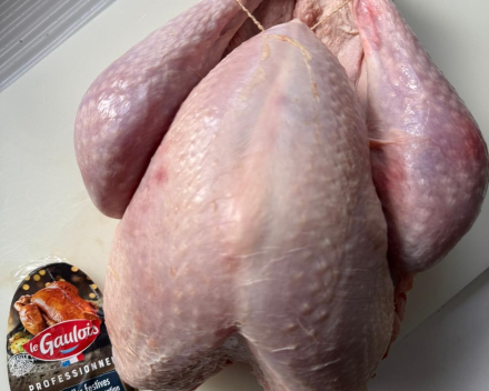 Opgevulde kalkoen op de wijze van de chef