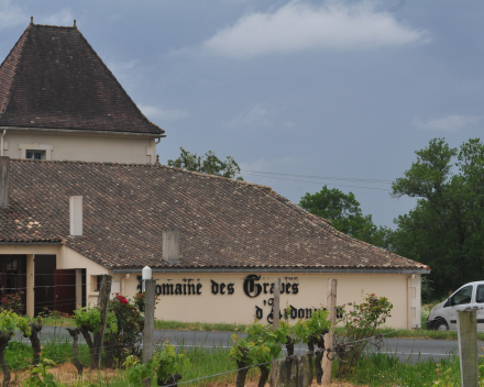 Grand Vin   Domaine des Graves d'Ardonneau  AOP Côtes de Bordeaux-Blaye  2018  -  € 17.60 btw in