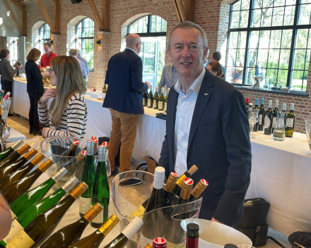 Gruner-Veltliner van de familie Leth -region Wagram in...Oostenrijk