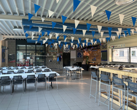 Fraaie kantine, het werk van de nieuwe uitbaters