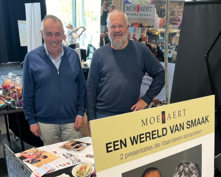De spelverdeelster U16 van VKV Tienen werd 14. Daar mocht taart bij.