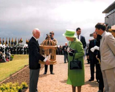Jori bezoekt de vrienden: van Buckingham Palace tot de Kleine Johannes in Leuven