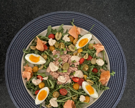 Een zonnige zondag vraagt om een salade niçoise