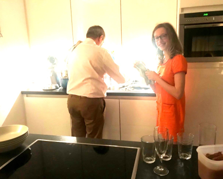 Kleine Keuken – Groot Plezier : duo-koken lasagne en vol au vent