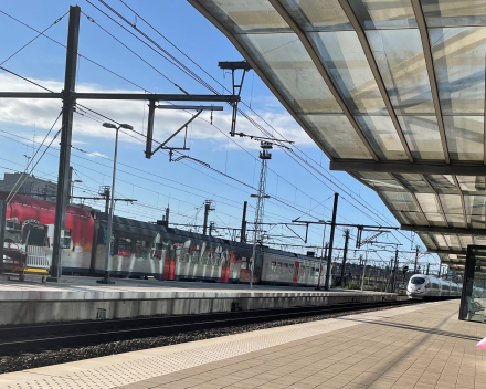 Op de  trein: DE plaats om 'commercie' te doen