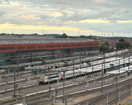 Pure nostalgie: 9 hoog - treinen spotten