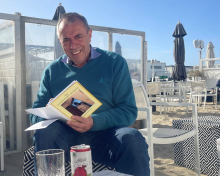 Een manuscript verbeteren in het zonnetje: zalig!