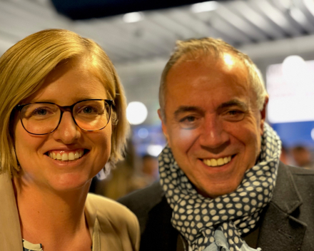 op de foto met de burgemeester Romina Vanhooren