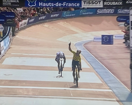 Wout ! Wout ! Wout !