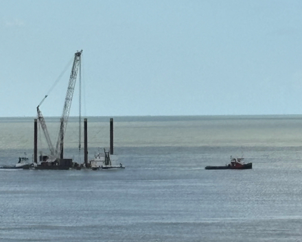 Opruimingswerken aan en in de zee