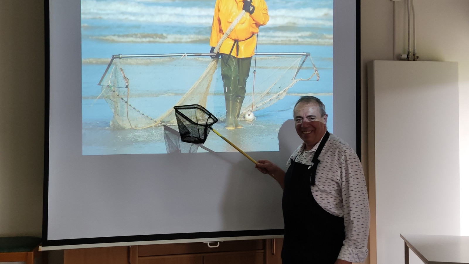 Is het achter het net vissen of voor het net vissen? | Moeyaert